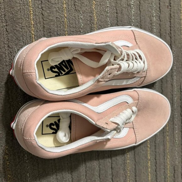 Brand New Women Vans Old Skool sneakers size 8.5 - Picture 6 of 8